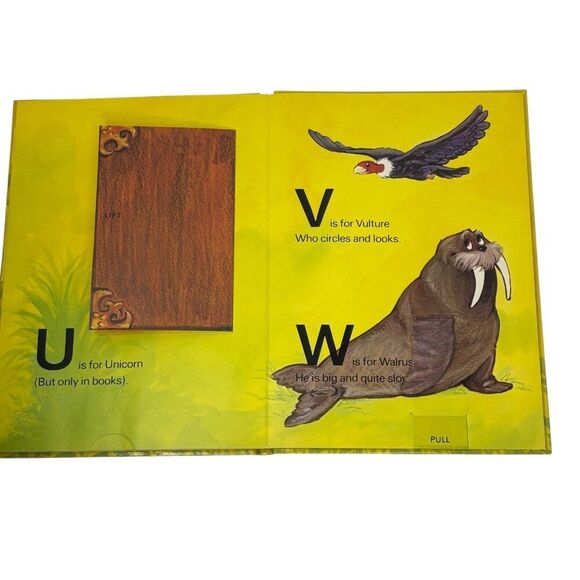 Vintage Hallmark Cards Pop-up Children's Book THE ANIMALS ABCs - Picture 3 of 7
